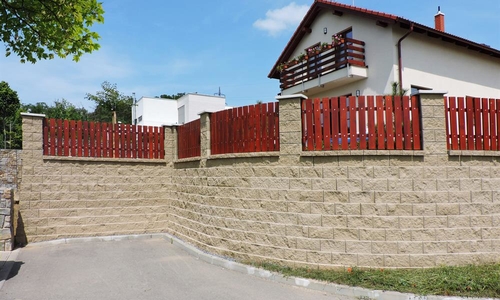 Fotografie realizací opěrných zdí
